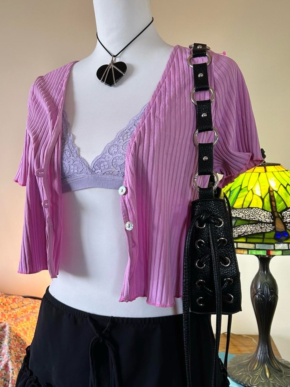 Pink Ribbed V-Neck Cropped Button Front Top - Picture 3 of 8